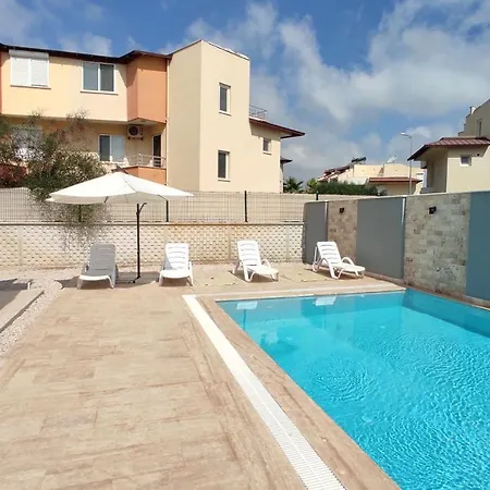Summer Homes *