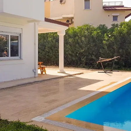 Villa Summer Homes